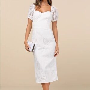 Lulu’s White Lace Puff-Sleeve Sheath Dress
